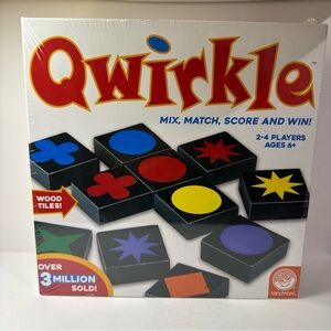 Qwirkle Mix Match Score Win Board Game by MindWare Wood Tiles NEW SEALED
